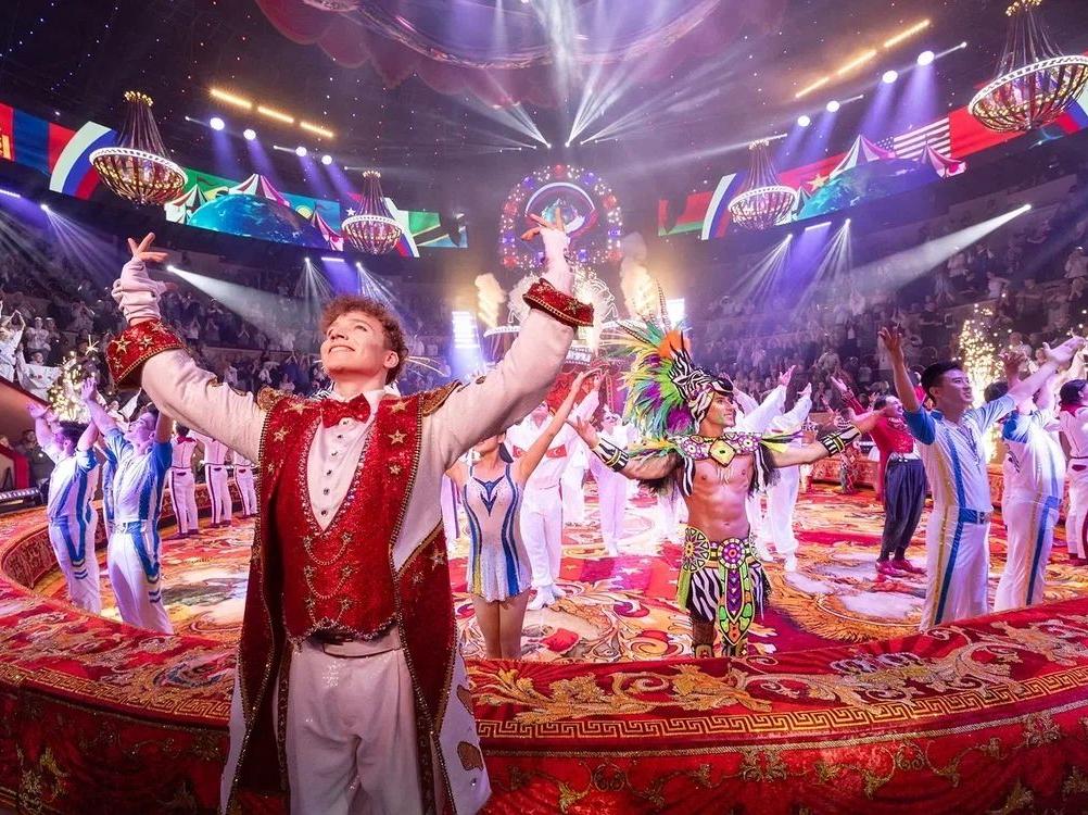 Карнавал культур. Зажглись огни Международного циркового фестиваля!